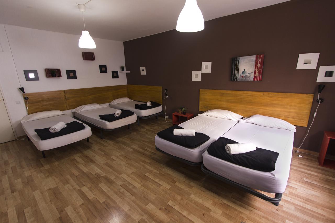 Ostello Break N Bed Barcellona Esterno foto